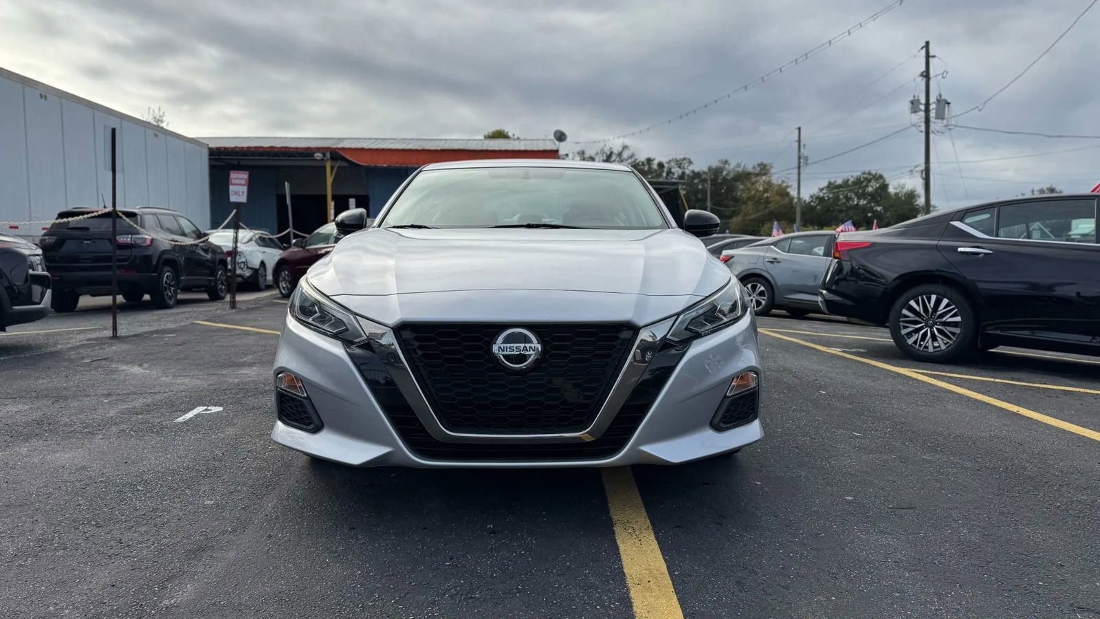 Used 2019 Nissan Altima 2.5 SR w/ SR Premium Package