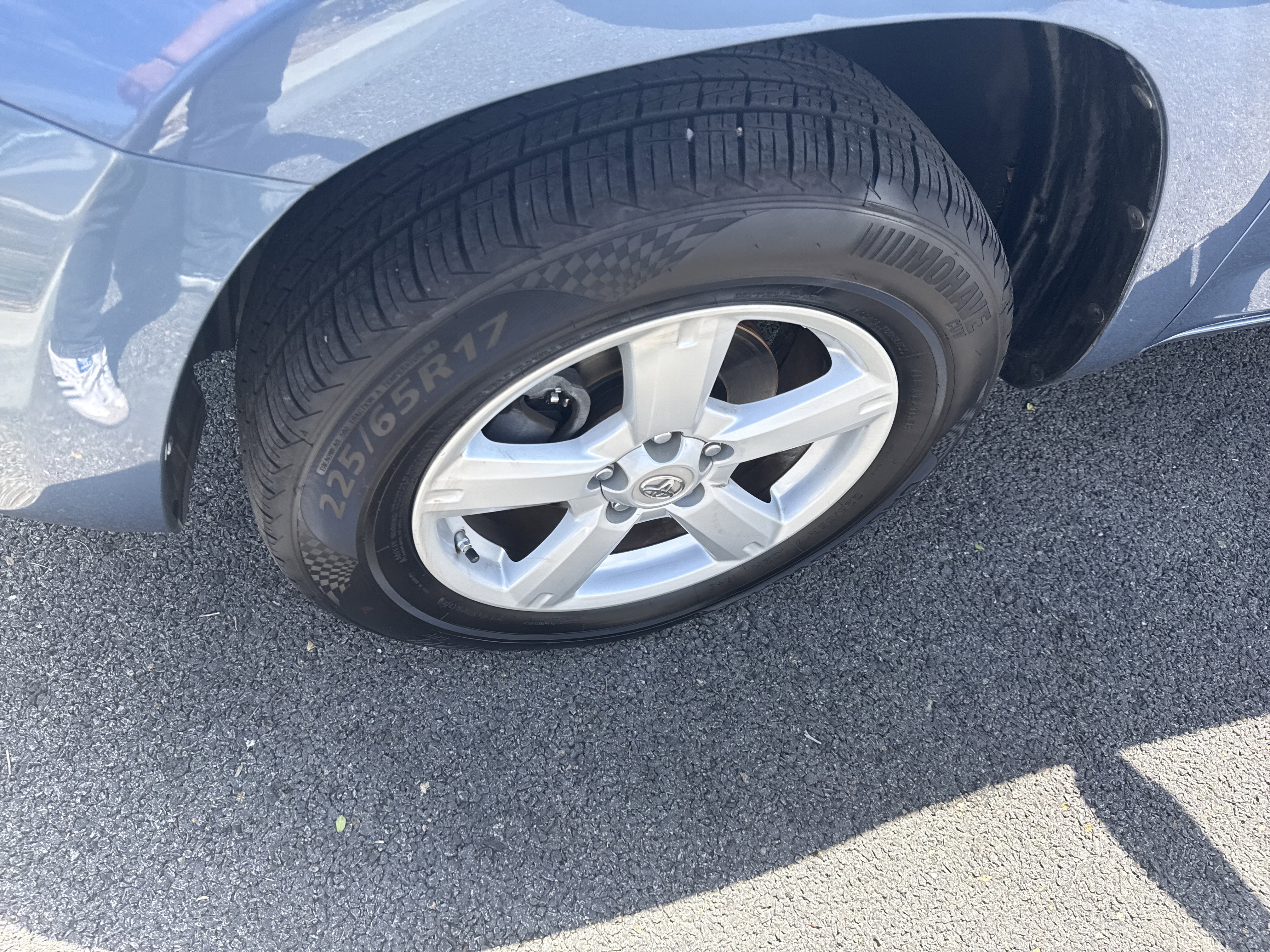 2008 Toyota RAV4 2WD V6