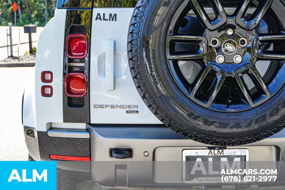 2023 Land Rover Defender 110 X-Dynamic SE