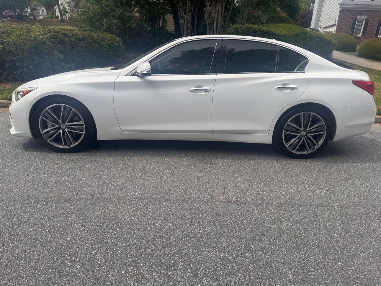 2017 INFINITI Q50 Sport