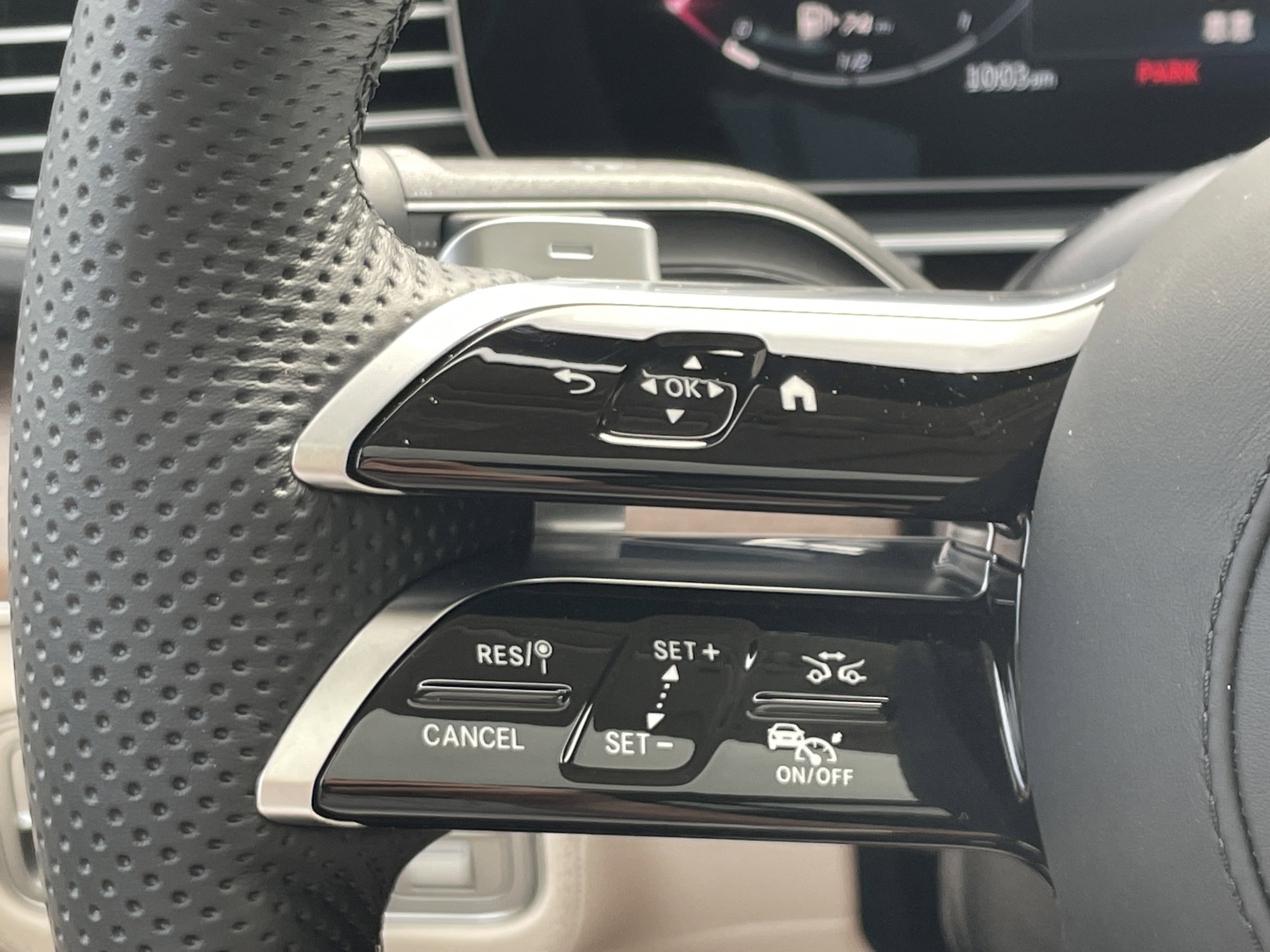 2026 Mercedes-Benz GLS 580 4MATIC