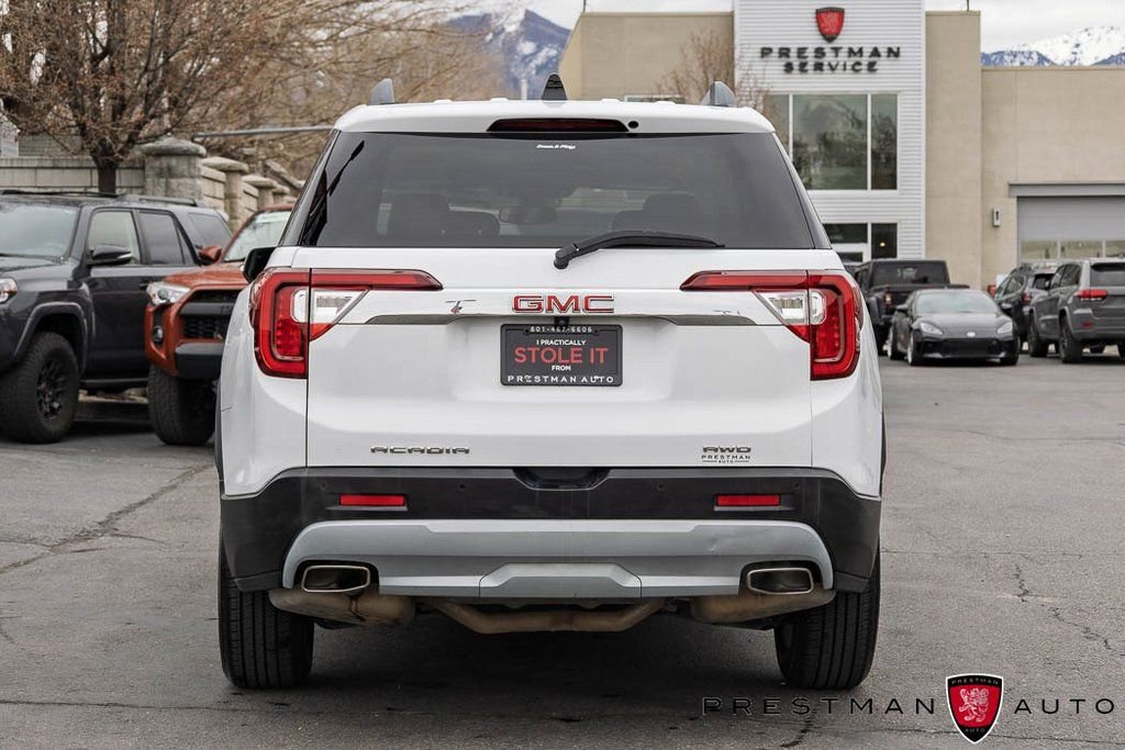 2021 GMC Acadia SLT
