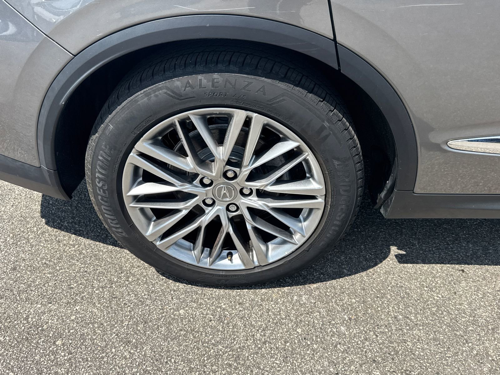 2023 Acura MDX SH-AWD w/ Advance Package