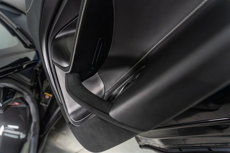 Used 2024 McLaren 750S Spider photo 61