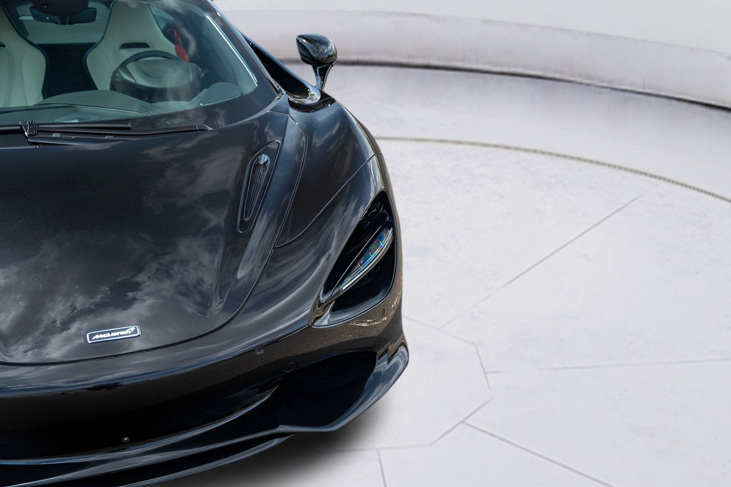 New 2026 McLaren 750S photo 26