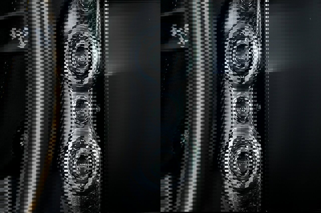 Used 2020 McLaren 720S Performance photo 38