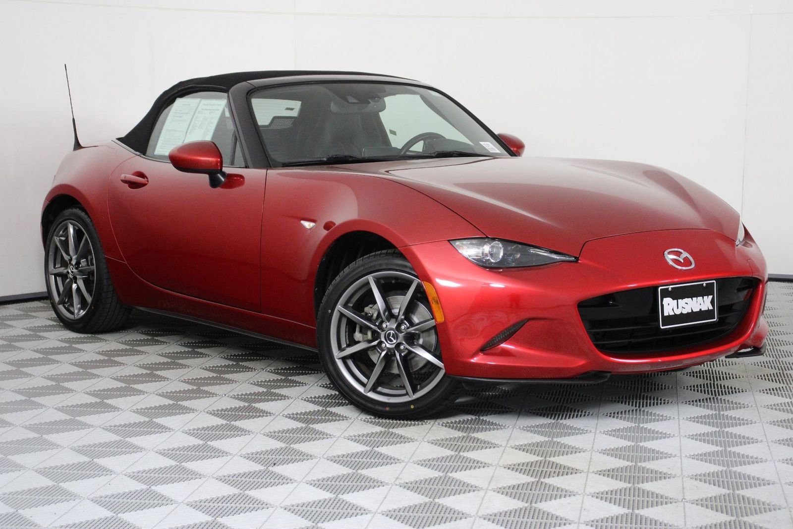 2016 MAZDA MX-5 Miata Grand Touring