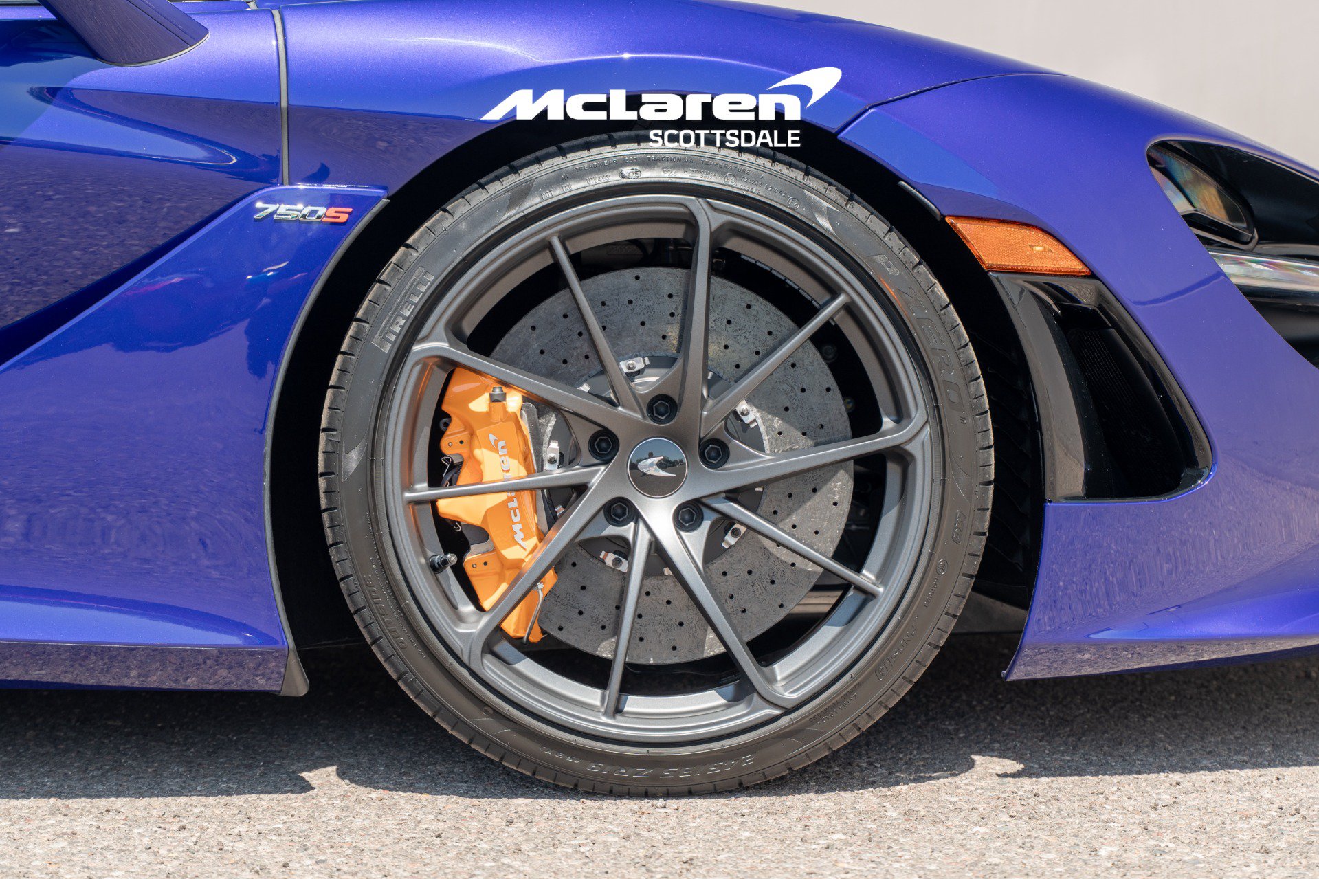 Used 2026 McLaren 750S Spider photo 30
