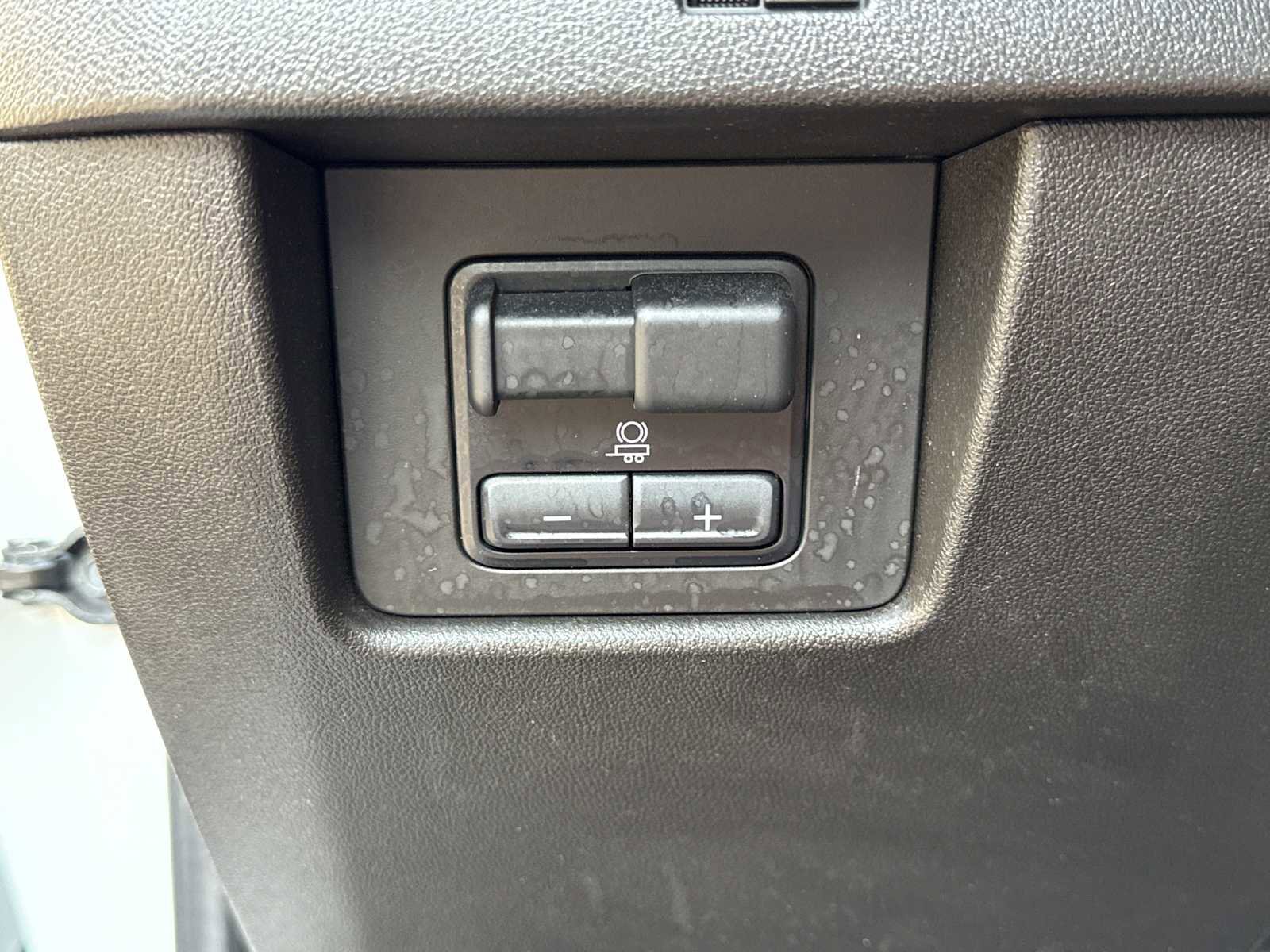 2023 GMC Canyon Denali