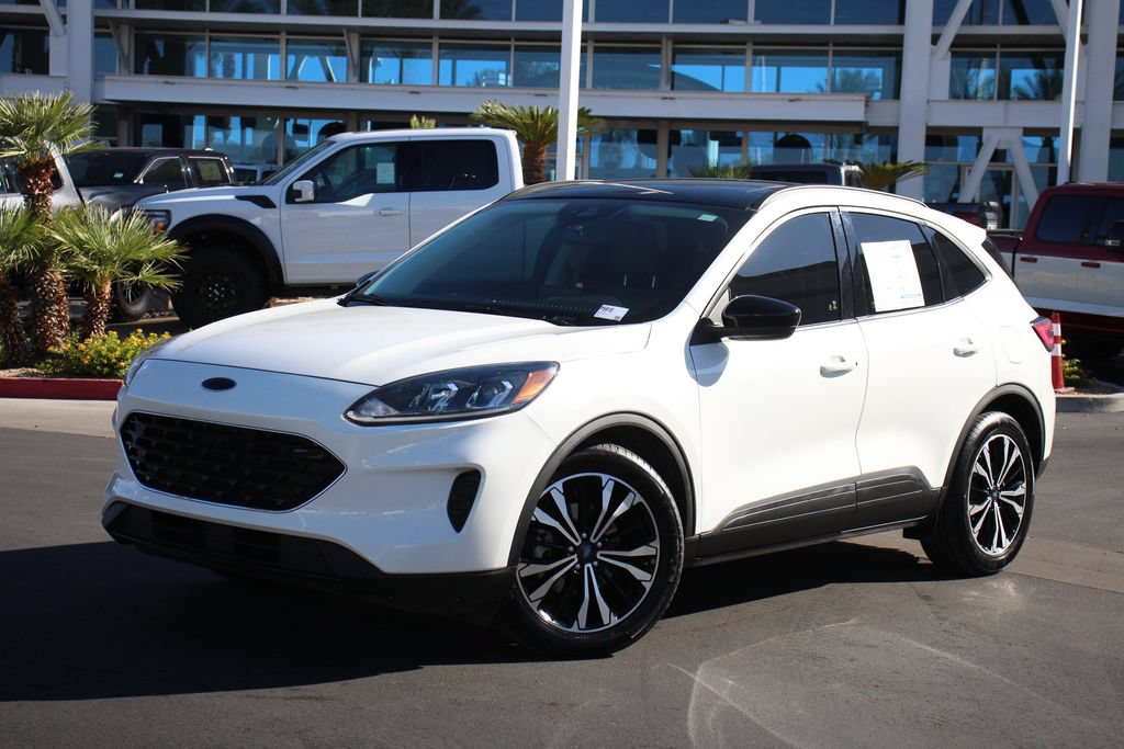 Certified 2022 Ford Escape SE w/ SE Sport Appearance Package
