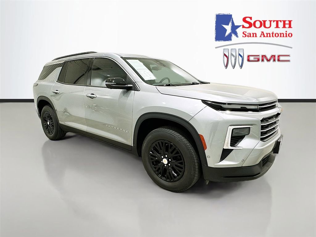 Used 2024 Chevrolet Traverse LT w/ Enhanced Driving Package