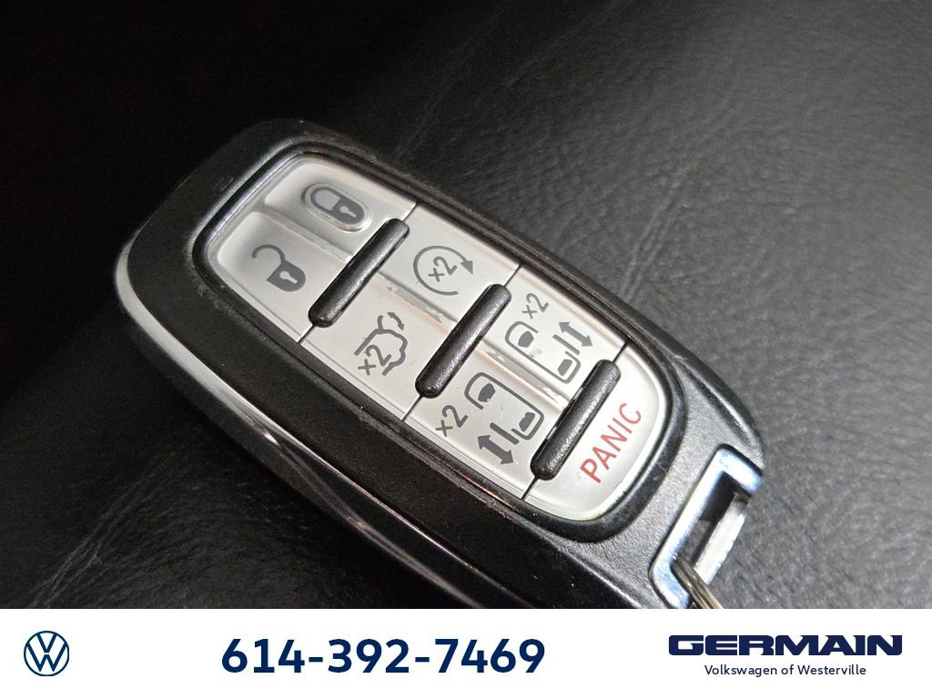 2017 Chrysler Pacifica Touring-L Plus