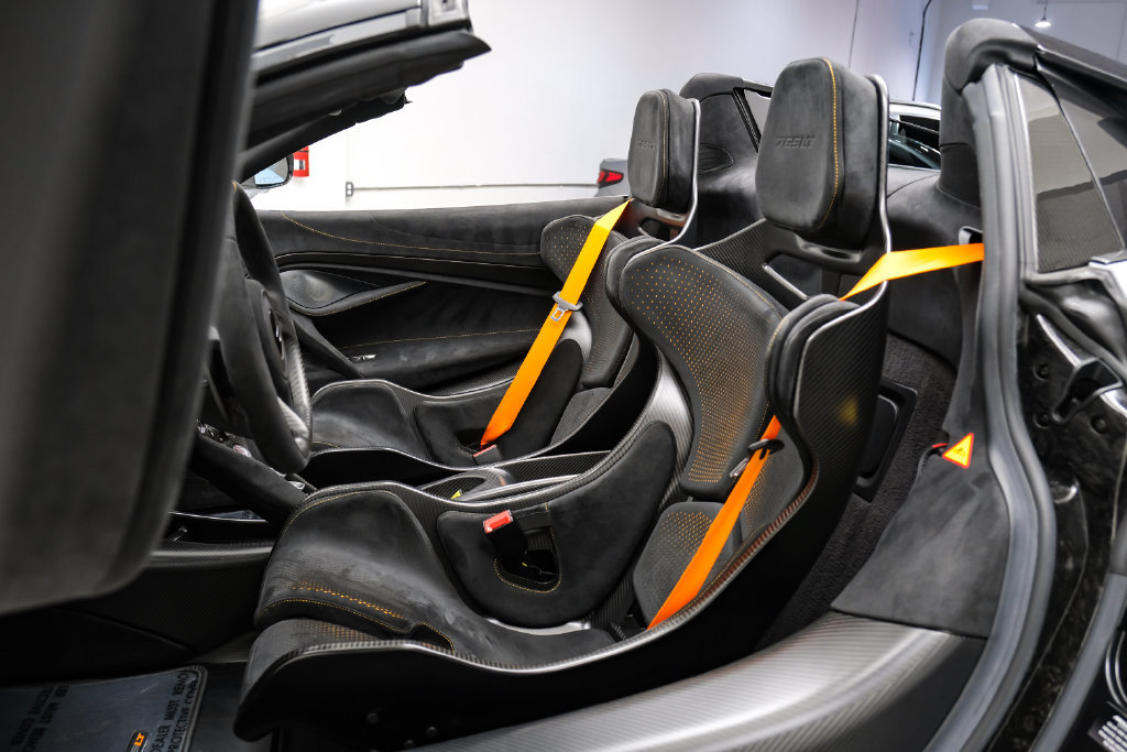 Used 2022 McLaren 765LT photo 6