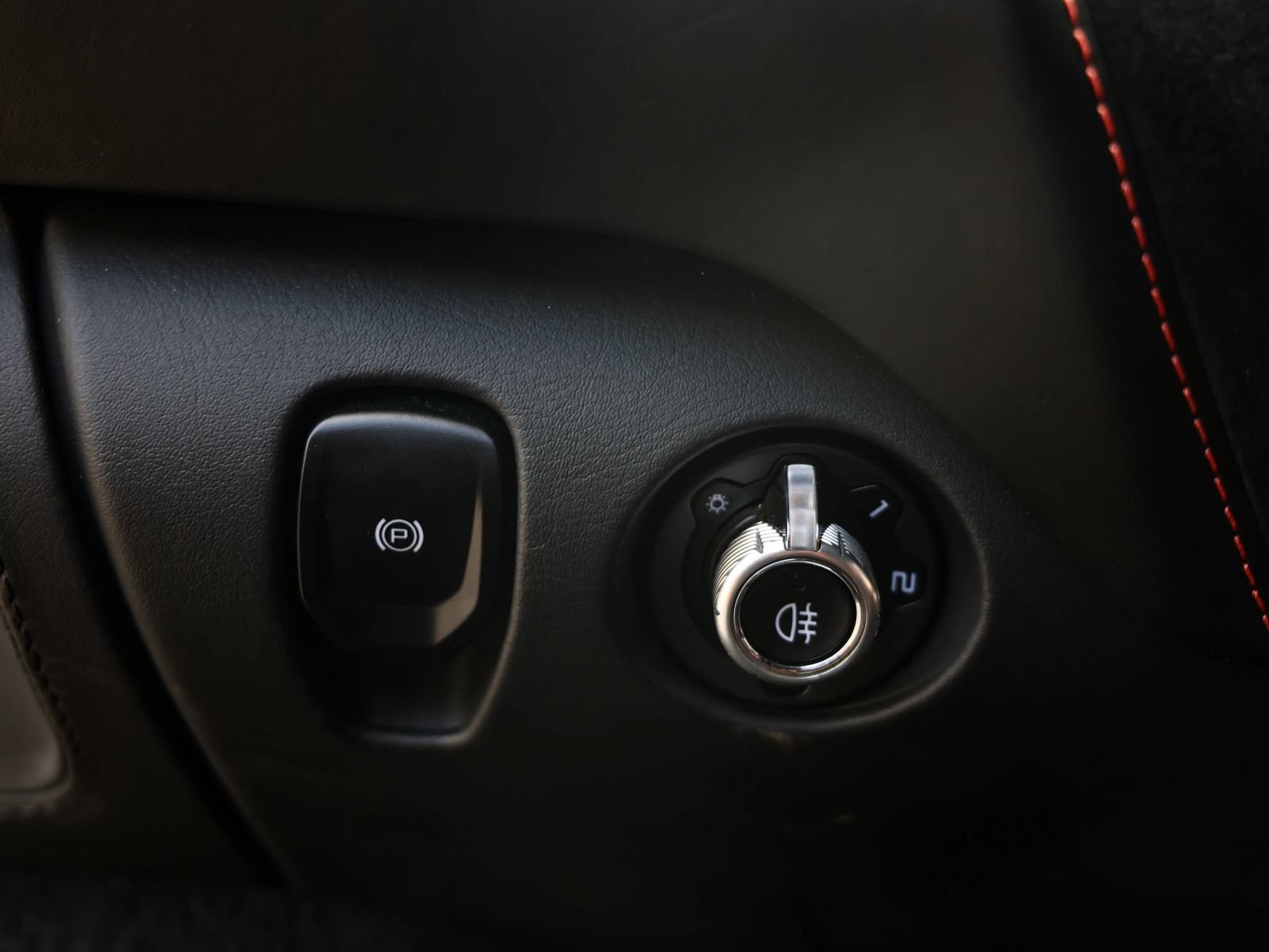 Used 2020 McLaren 720S Spider photo 38