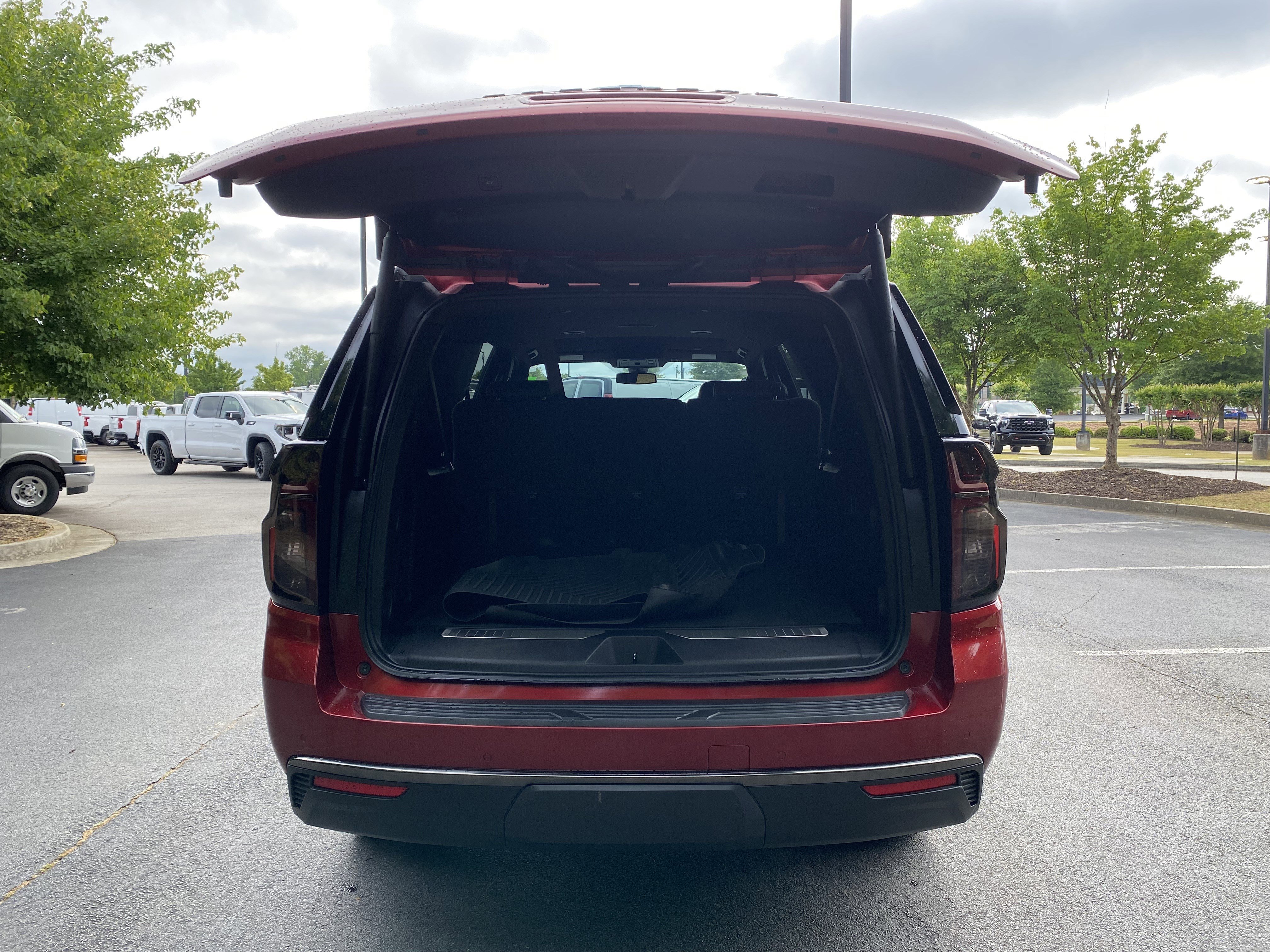 2022 Chevrolet Suburban Z71