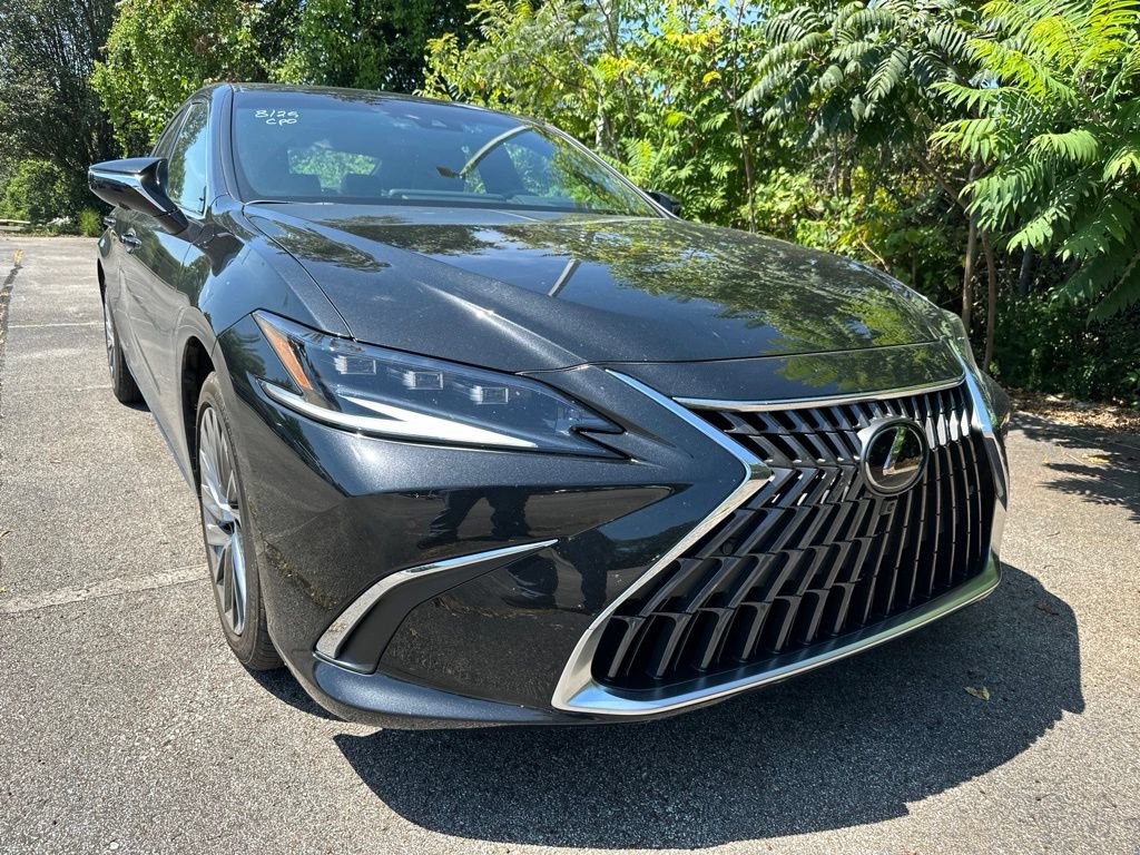 Used 2024 Lexus ES 300h Ultra Luxury