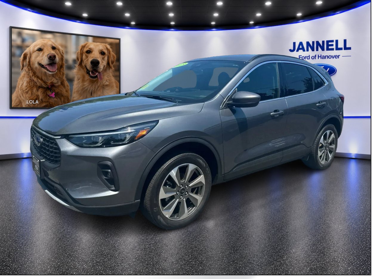 Used 2025 Ford Escape Platinum