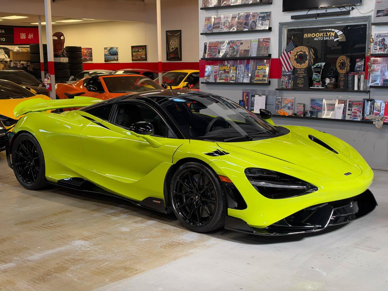 Used 2021 McLaren 765LT photo 6