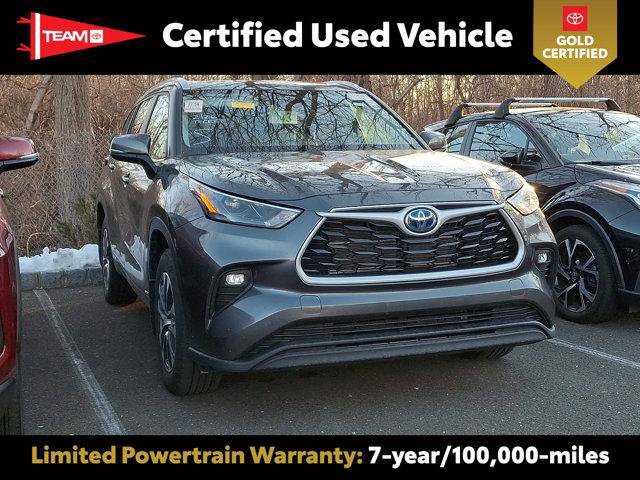 Certified 2024 Toyota Highlander XLE