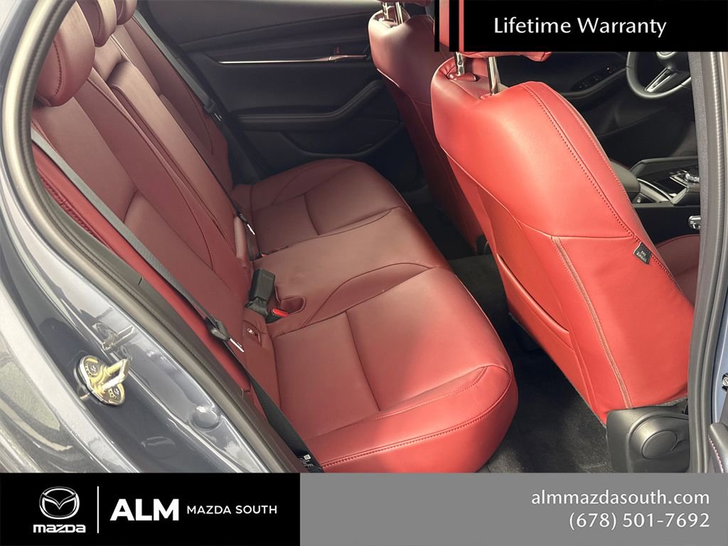 2026 MAZDA Mazda3 Carbon