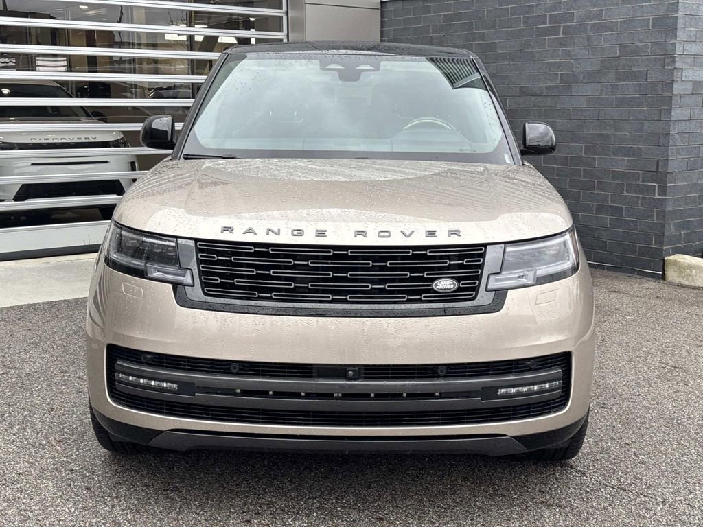 2024 Land Rover Range Rover Long Wheelbase SE