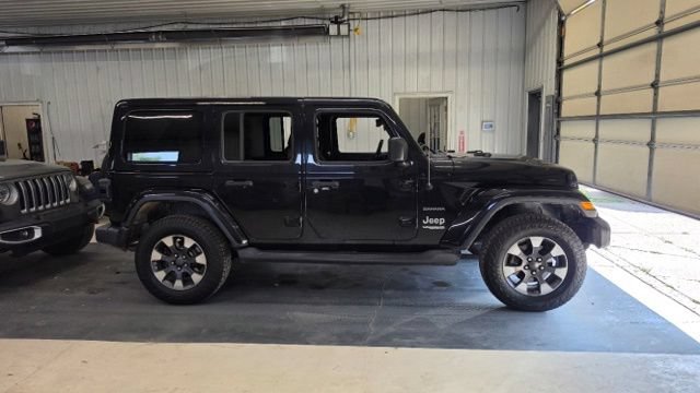 Used 2018 Jeep Wrangler Unlimited Sahara w/ Uconnect 4C Nav & Sound Group