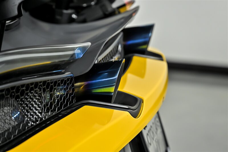 Used 2022 McLaren 720S Luxury photo 18