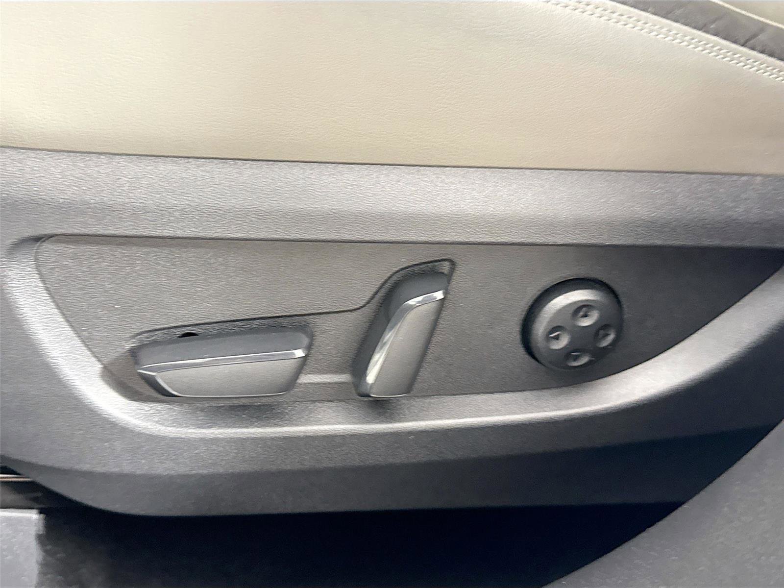 2023 INFINITI Qx50 Sensory