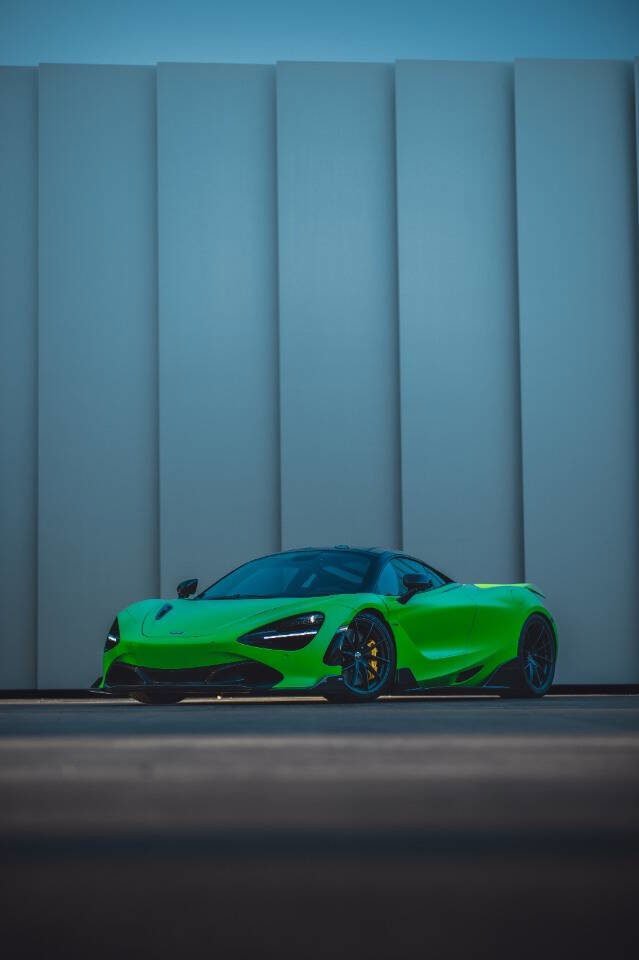 Used 2018 McLaren 720S Performance photo 28