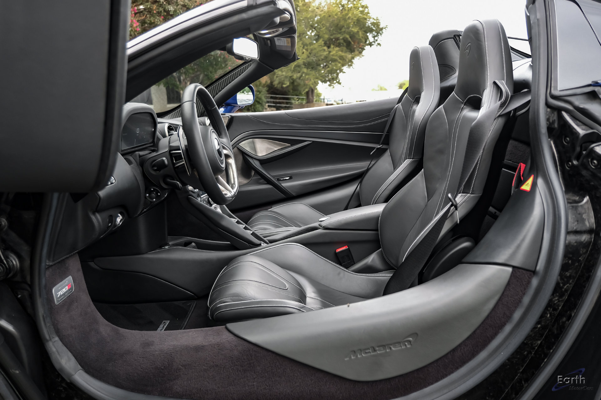 Used 2022 McLaren 720S Spider photo 47