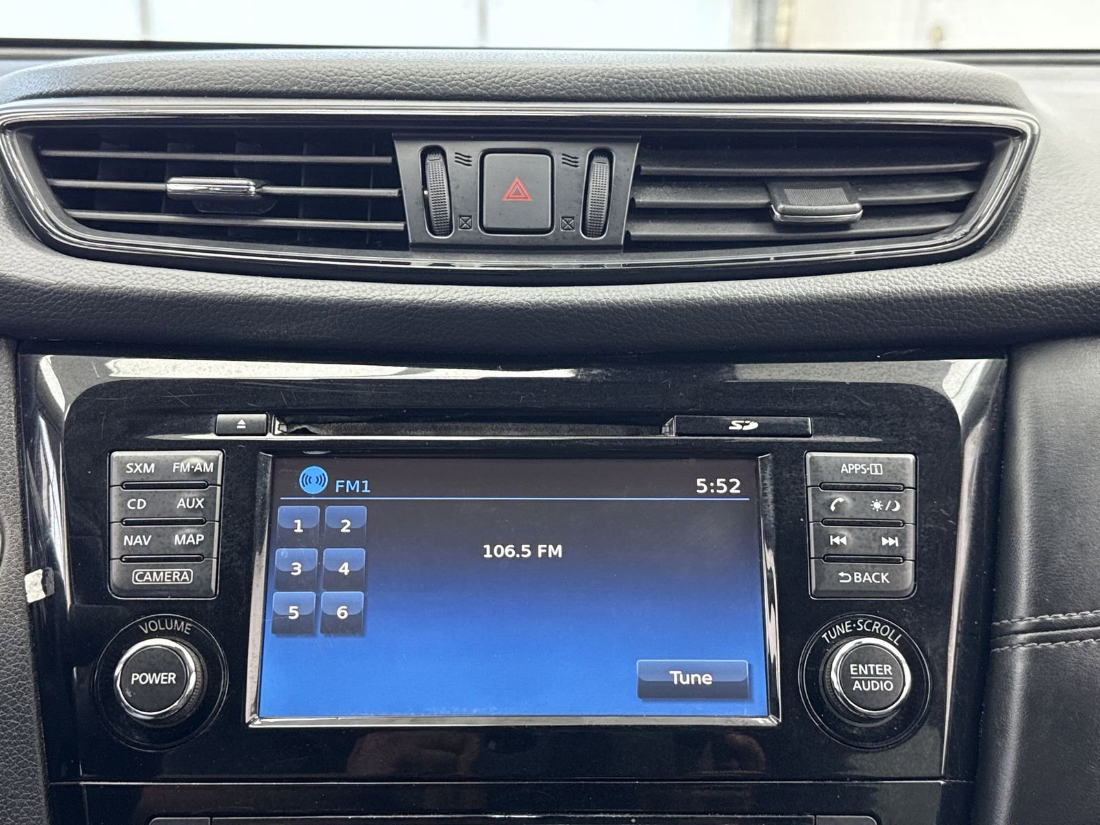 2017 Nissan Rogue SL