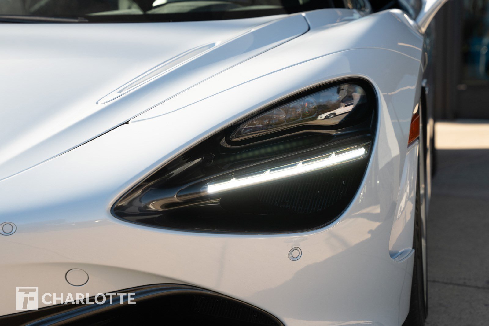 Used 2020 McLaren 720S Spider photo 6