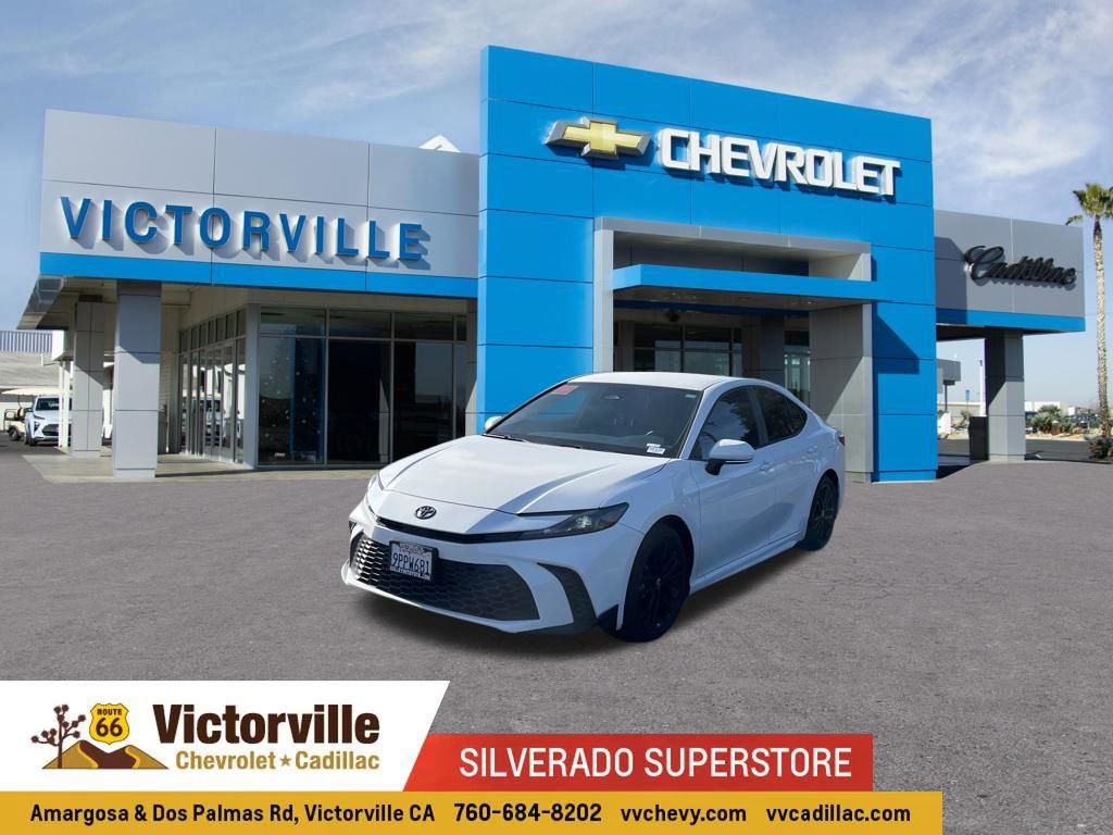 Used 2025 Toyota Camry SE w/ Convenience Package