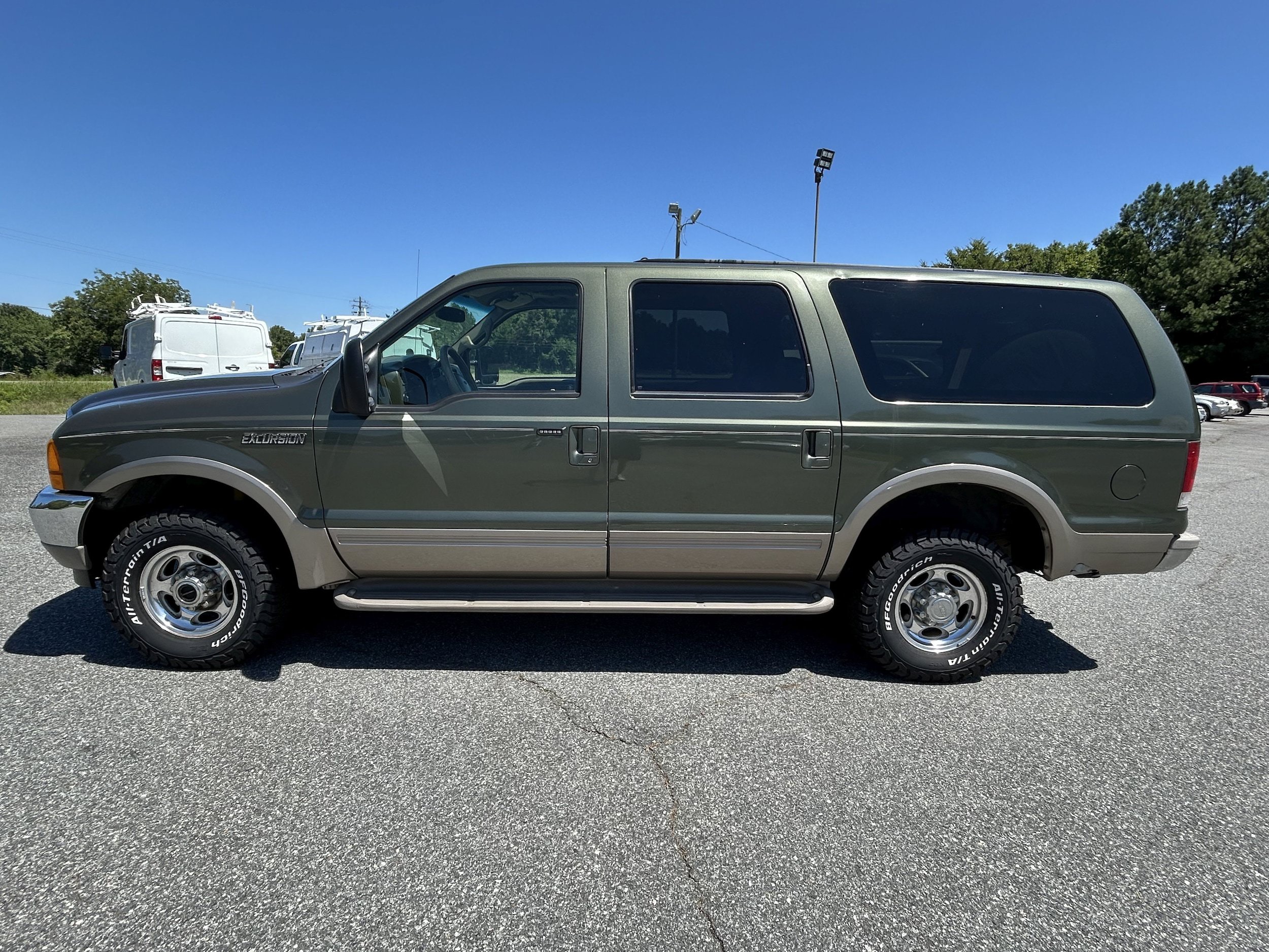 Used 2000 Ford Excursion Limited