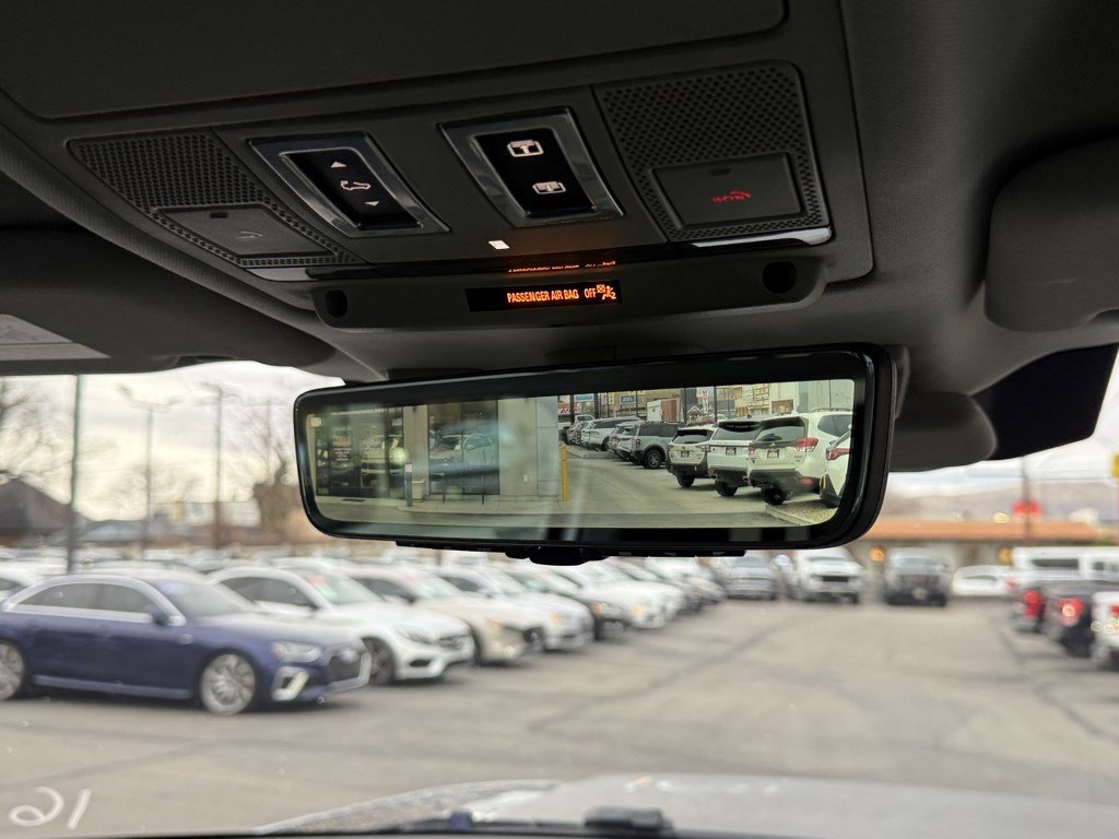 2020 Land Rover Defender 110 First Edition