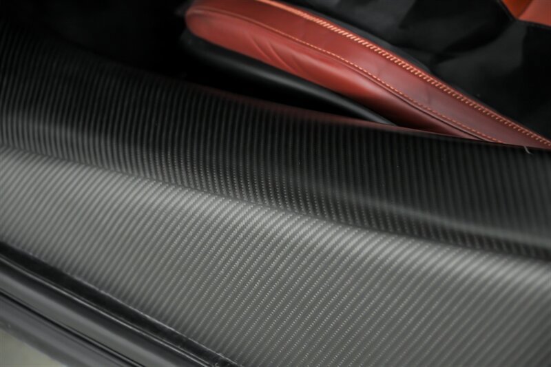 Used 2018 McLaren 720S Performance photo 27