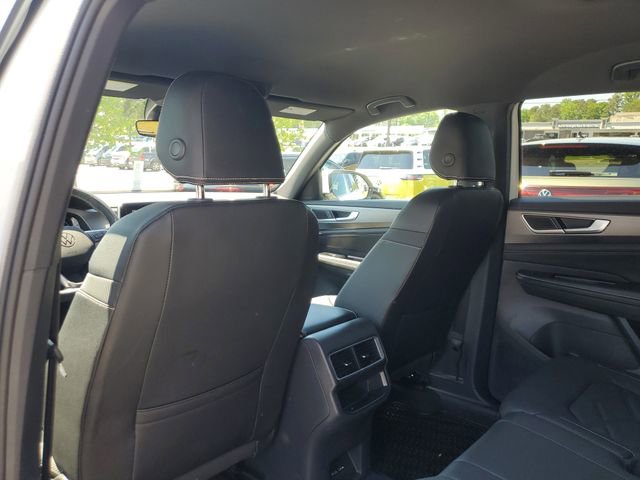 2025 Volkswagen Atlas Cross Sport SE