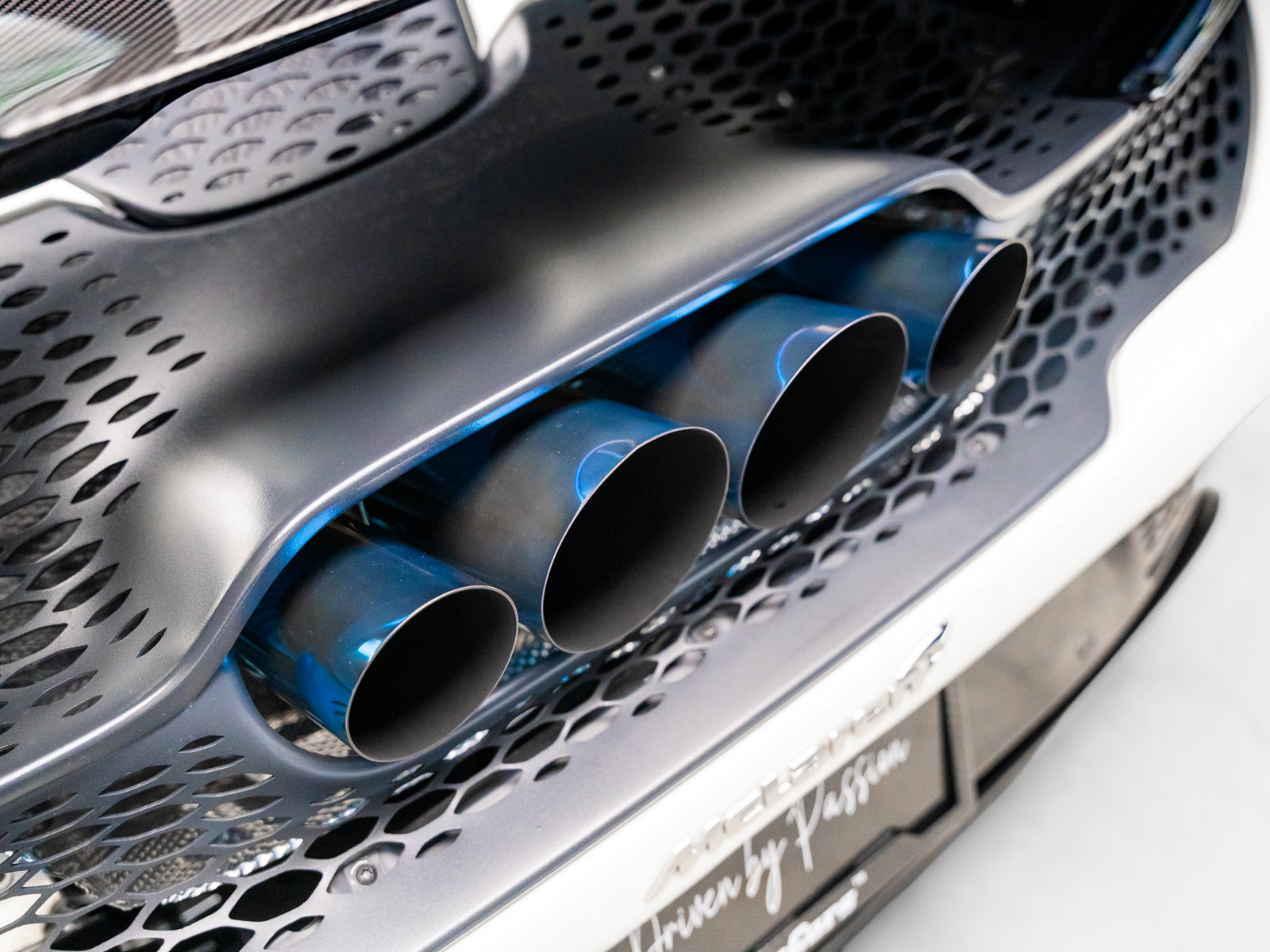 Used 2021 McLaren 765LT photo 7