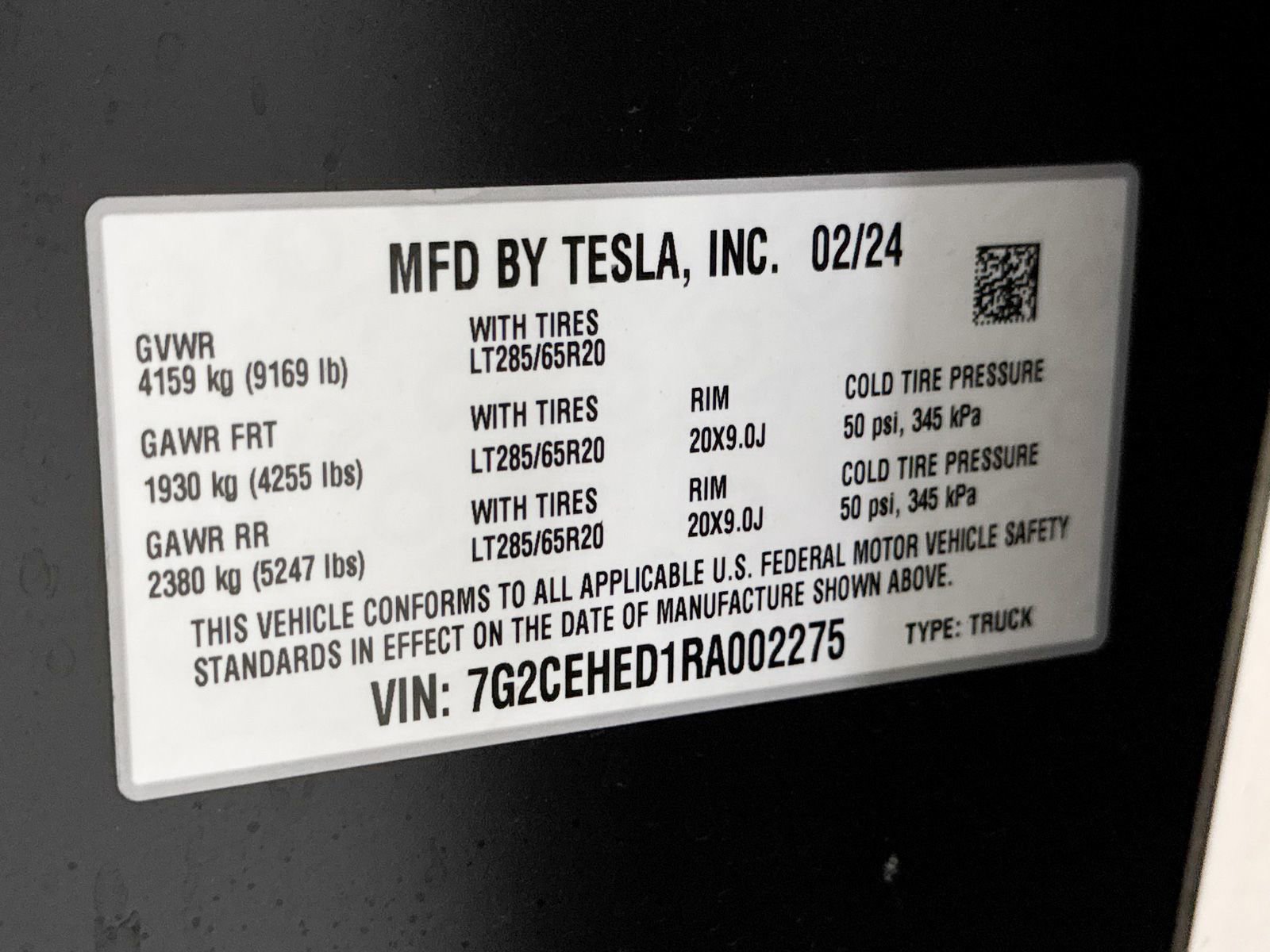 2024 Tesla Cybertruck AWD Crew Cab
