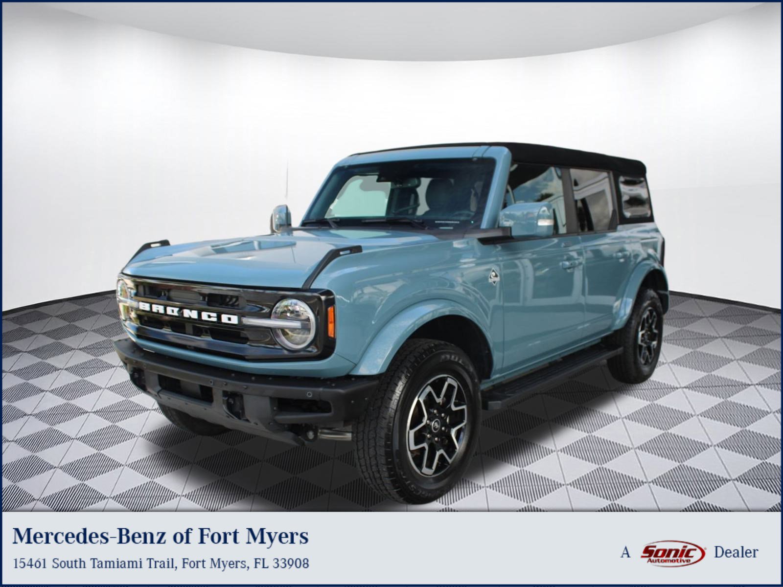 2023 Ford Bronco Outer Banks