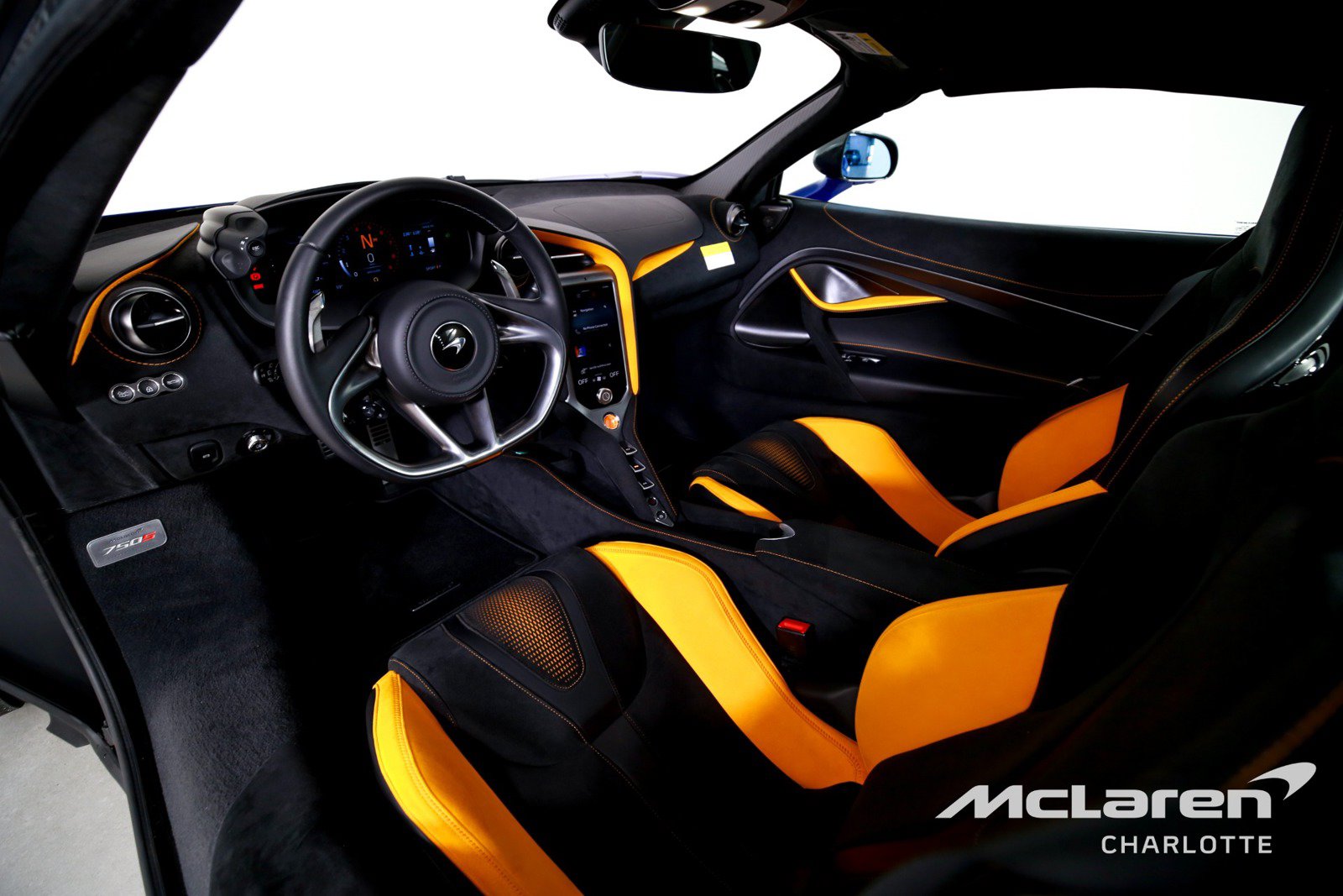 Used 2025 McLaren 750S photo 18