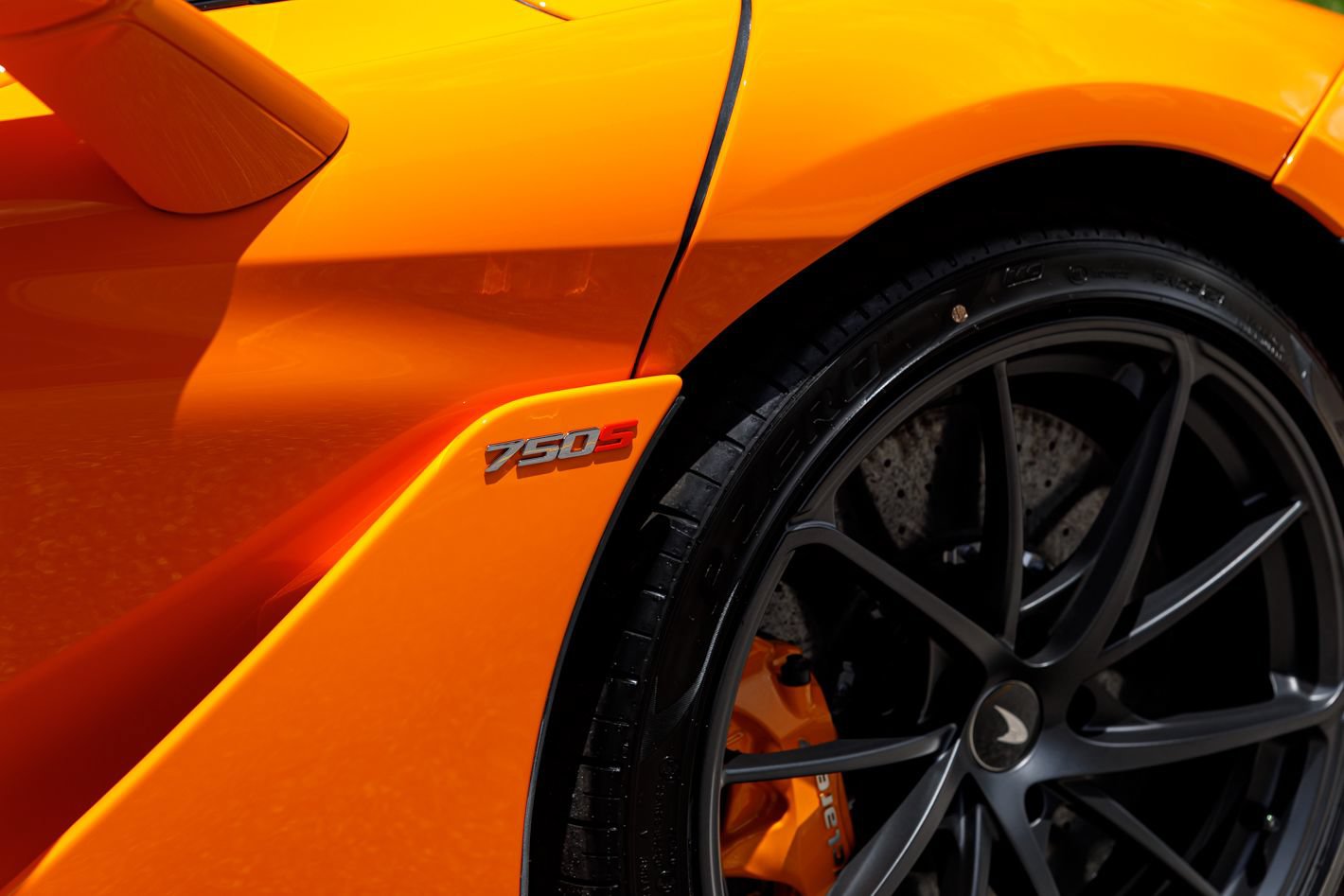 New 2027 McLaren 750S photo 16