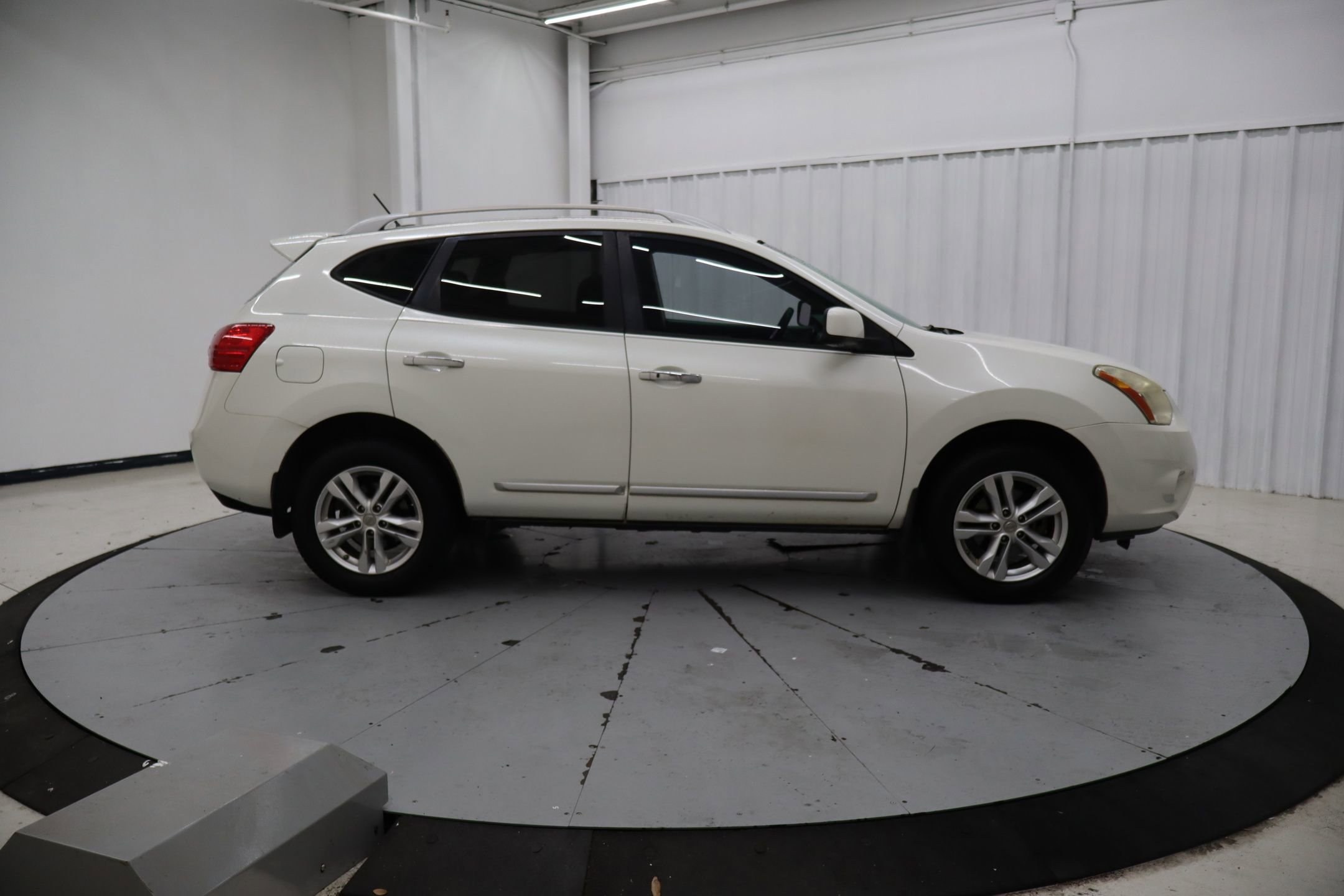 2013 Nissan Rogue SV