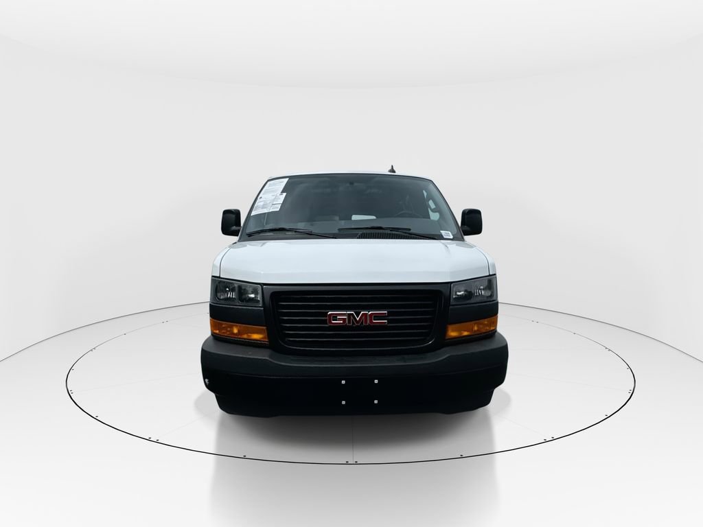 2024 GMC Savana 2500