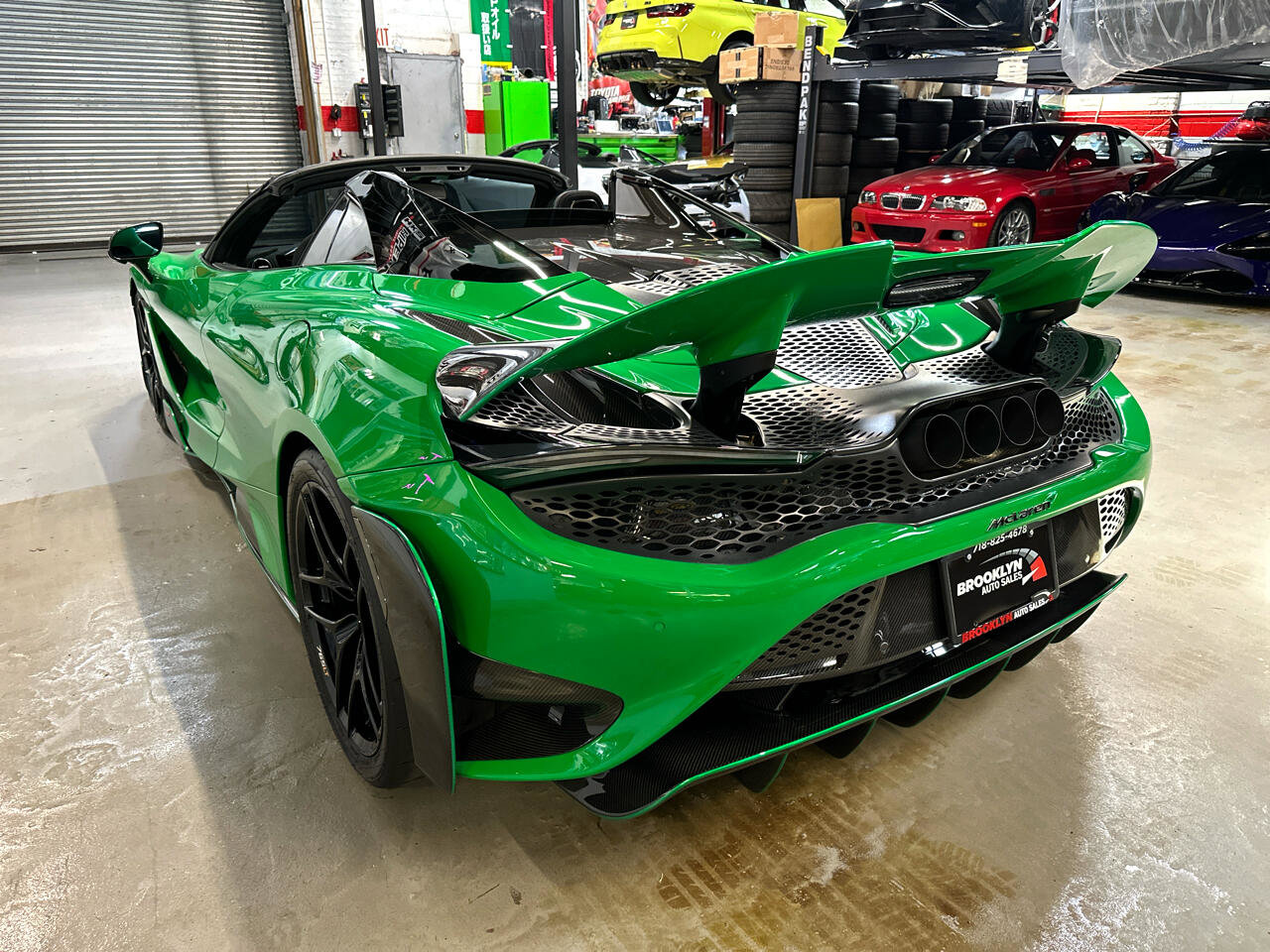 Used 2022 McLaren 765LT photo 8