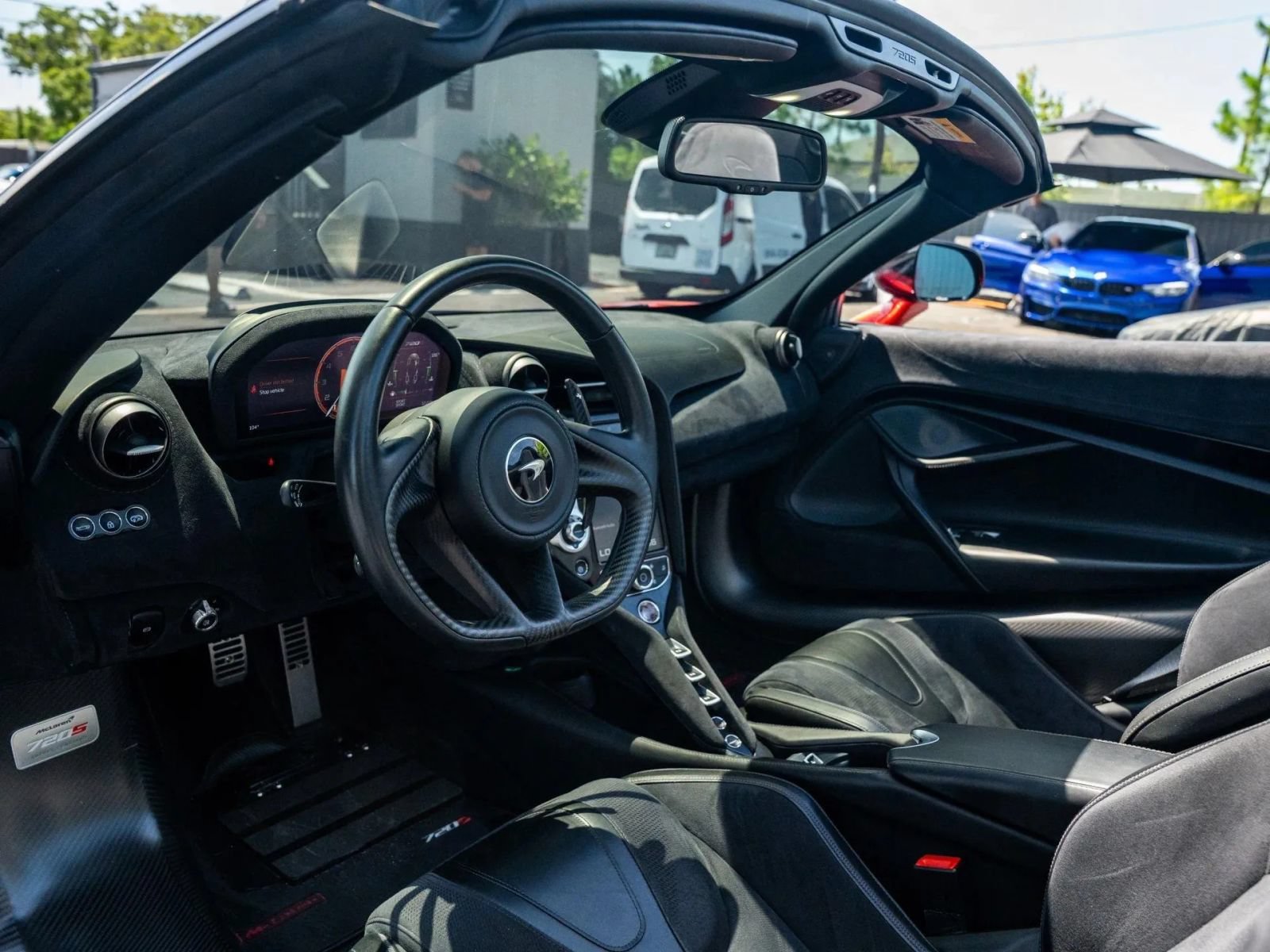 Used 2020 McLaren 720S Spider photo 17
