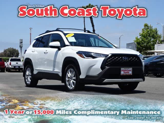 Certified 2022 Toyota Corolla Cross LE w/ Black Badges Package (TMS)