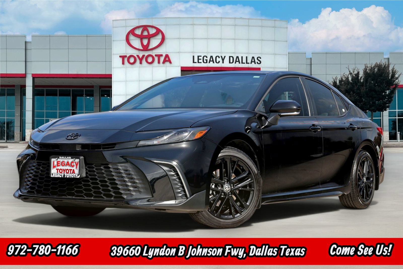 Used 2026 Toyota Camry SE w/ Convenience Package