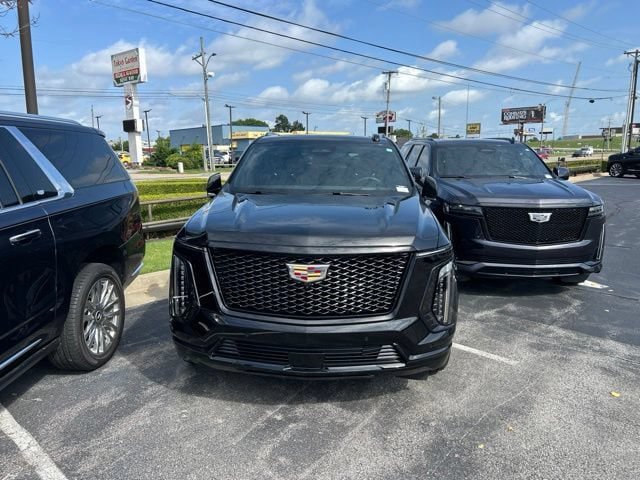 Used 2025 Cadillac Escalade ESV Sport Platinum