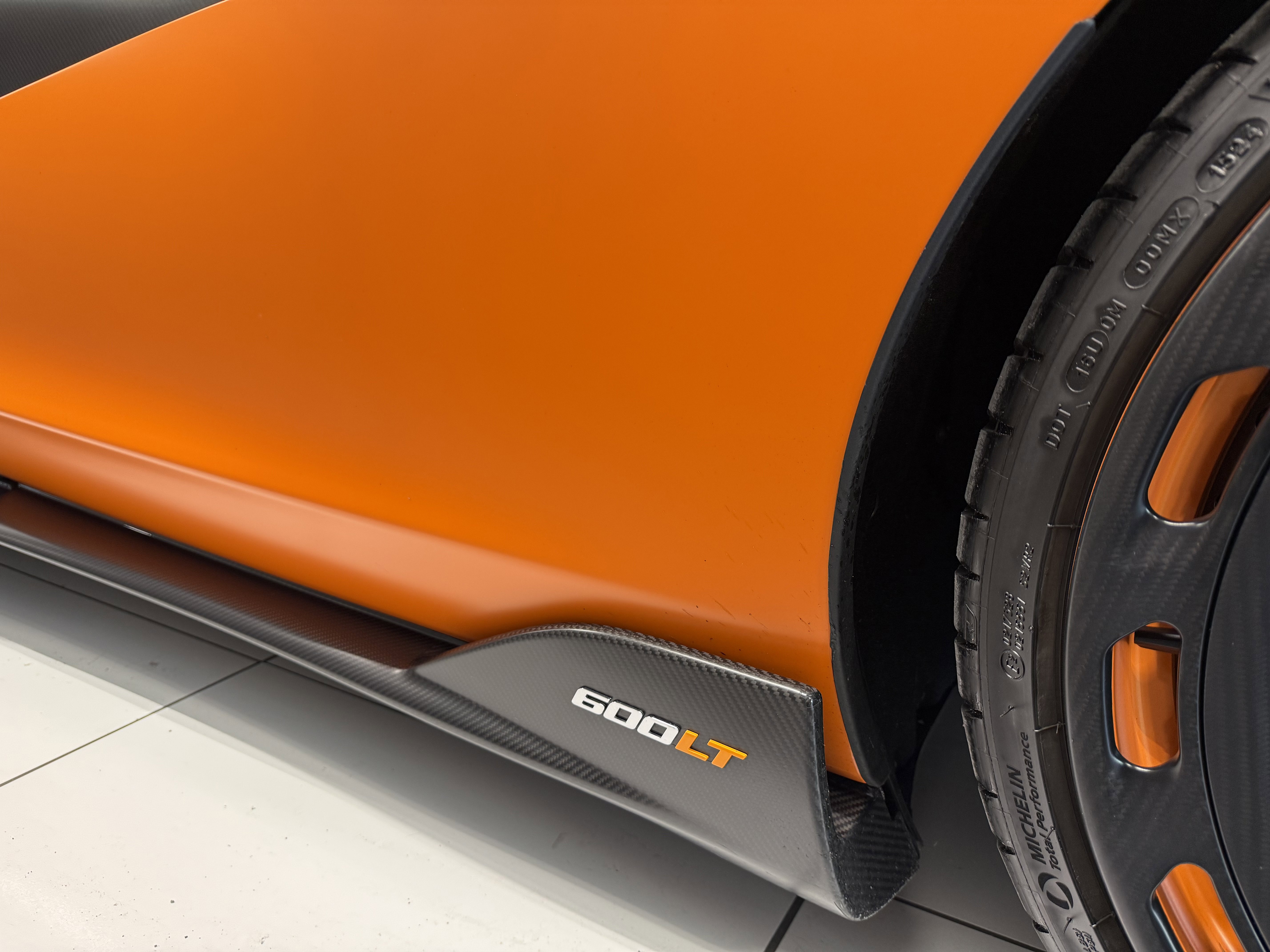 Used 2019 McLaren 600LT photo 16